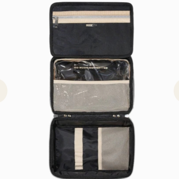 NUDESTIX Hanging Cosmetic Case - Picture 3 of 4